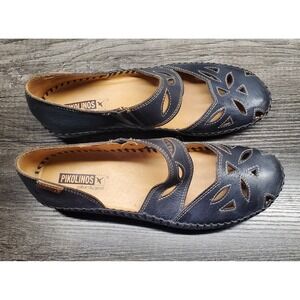 Pikolinos Puerto Vallarta Mary Jane Flats Womens 38 Navy Leather Cut Outs EUC